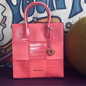 Michael Kors MK Mercer Medium Shopper Leather Tote - Grapefruit
